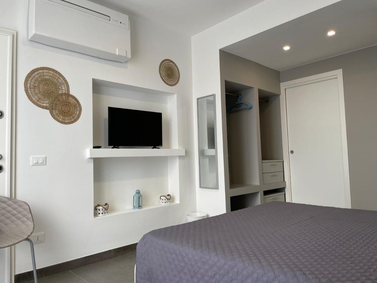 Cala Azzurra Macari Bed And Breakfast And Holidays House Екстер'єр фото