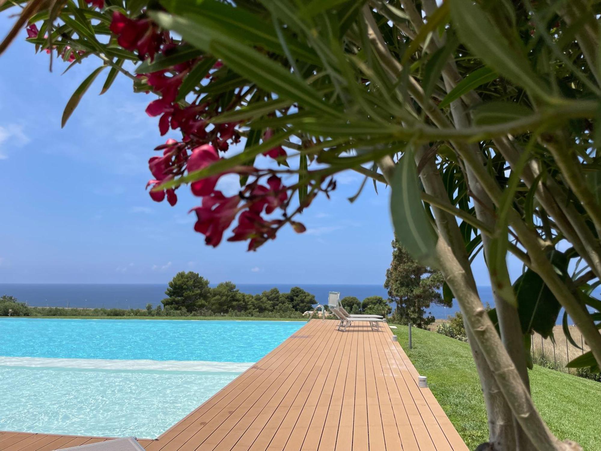 Cala Azzurra Macari Bed And Breakfast And Holidays House Екстер'єр фото