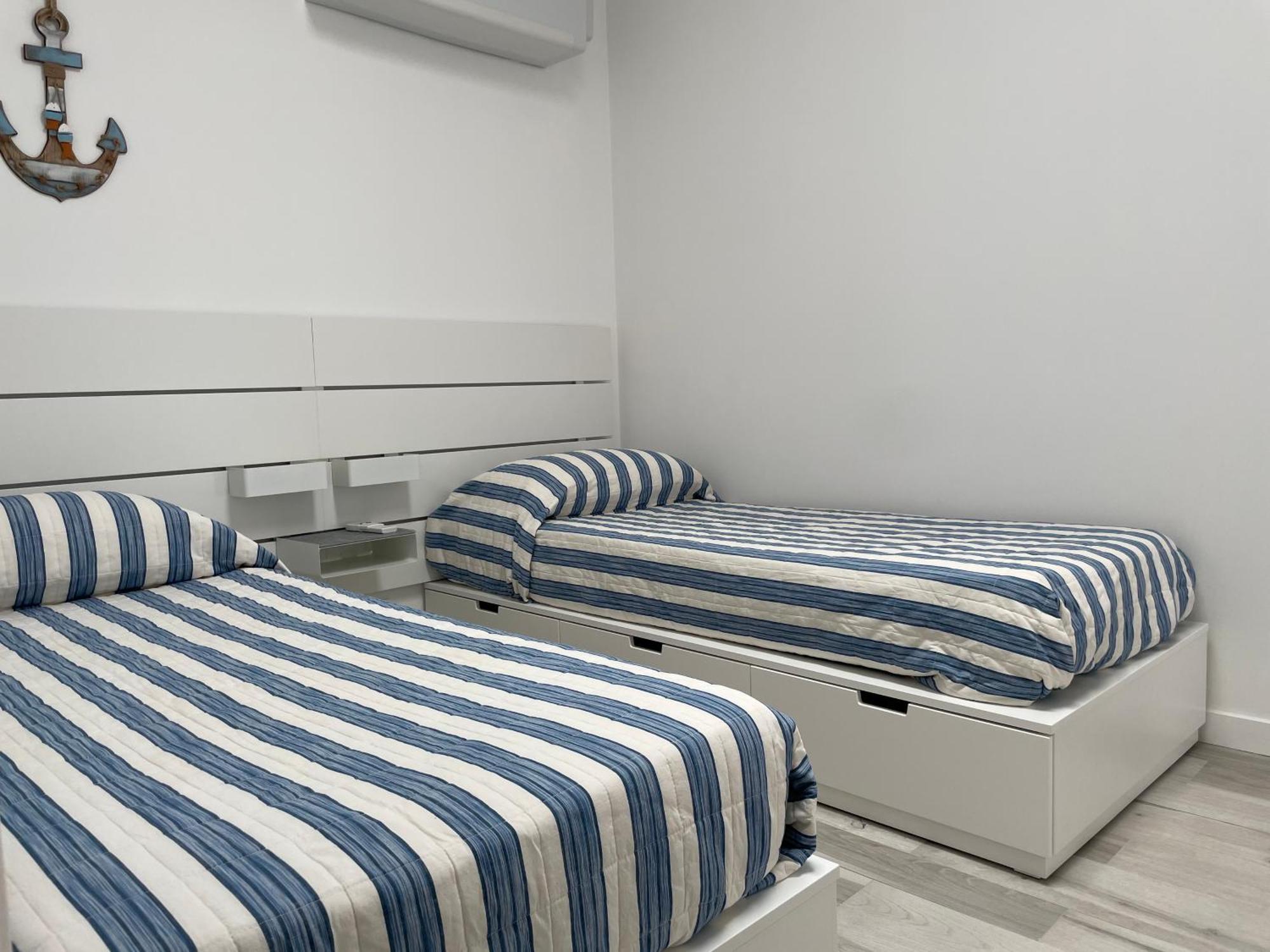Cala Azzurra Macari Bed And Breakfast And Holidays House Екстер'єр фото